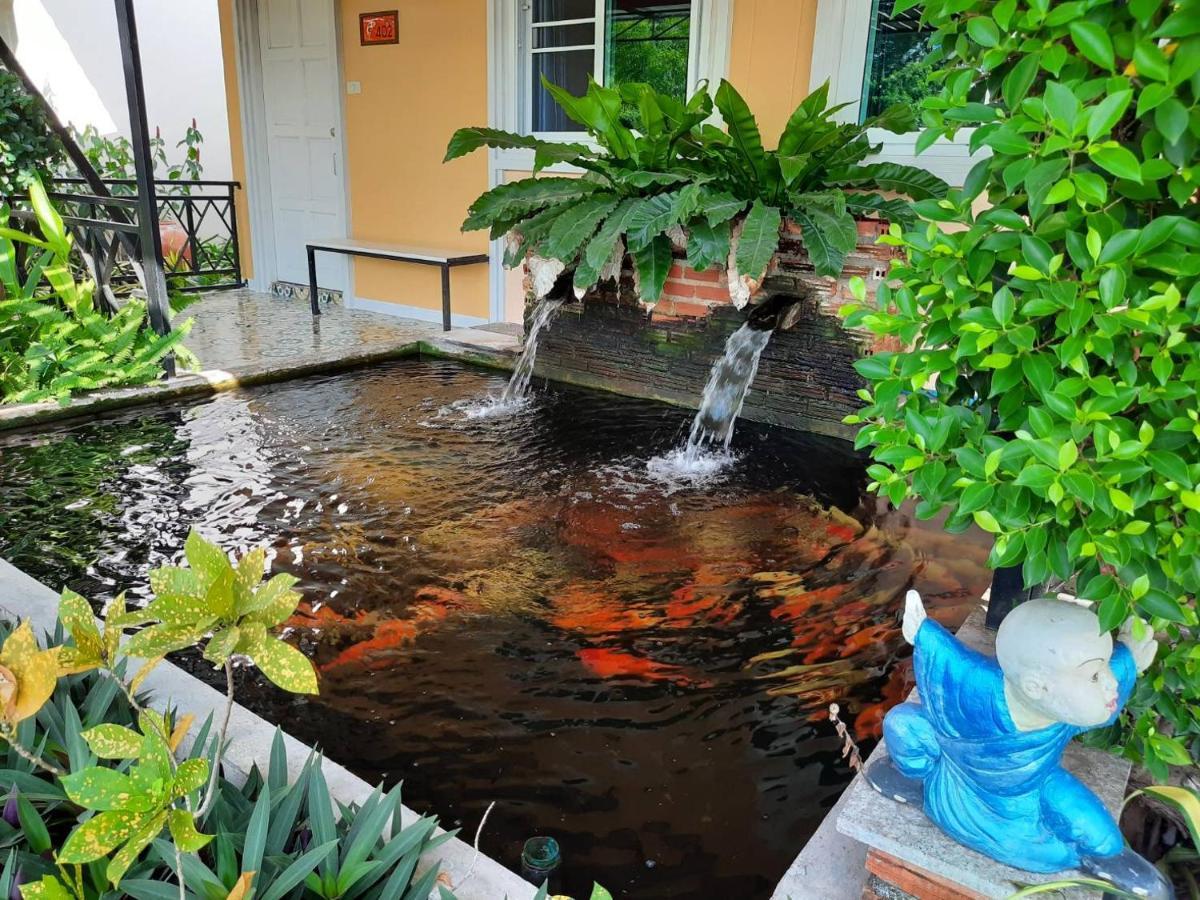 Fancy Carp Resort Cha-Am Exterior photo